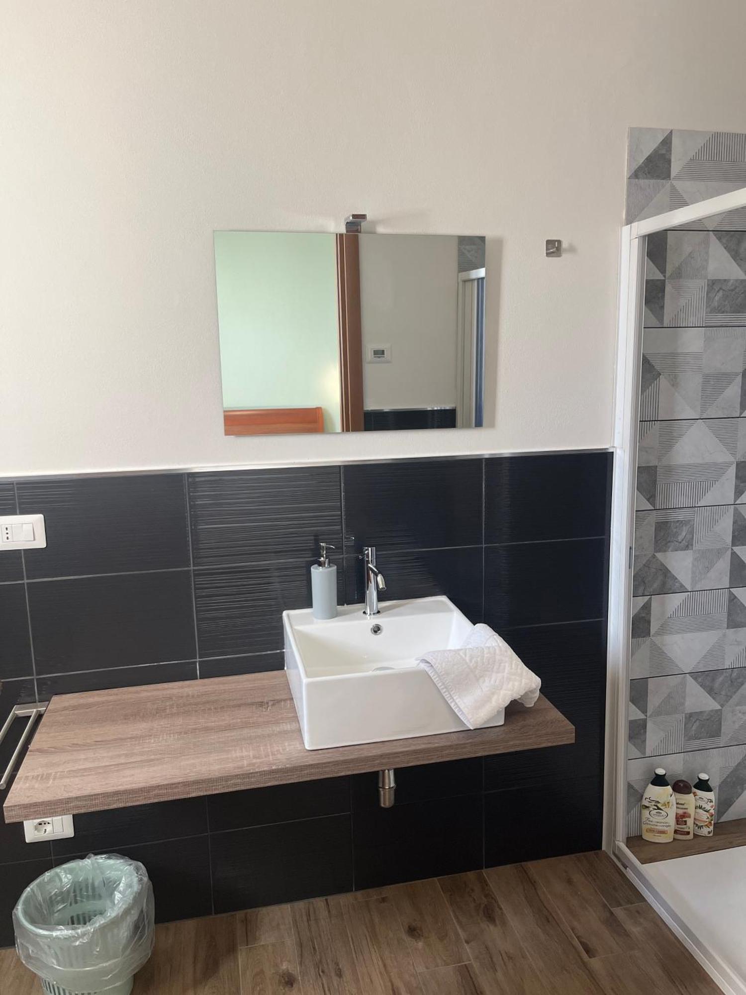 Casa Nel Borgo Di Capraia Montelupo Fiorentino Bagian luar foto